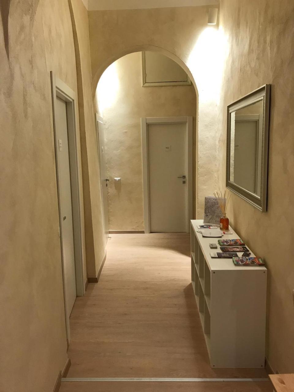 Sallustio Rooms - Rooms Only Сиена Екстериор снимка